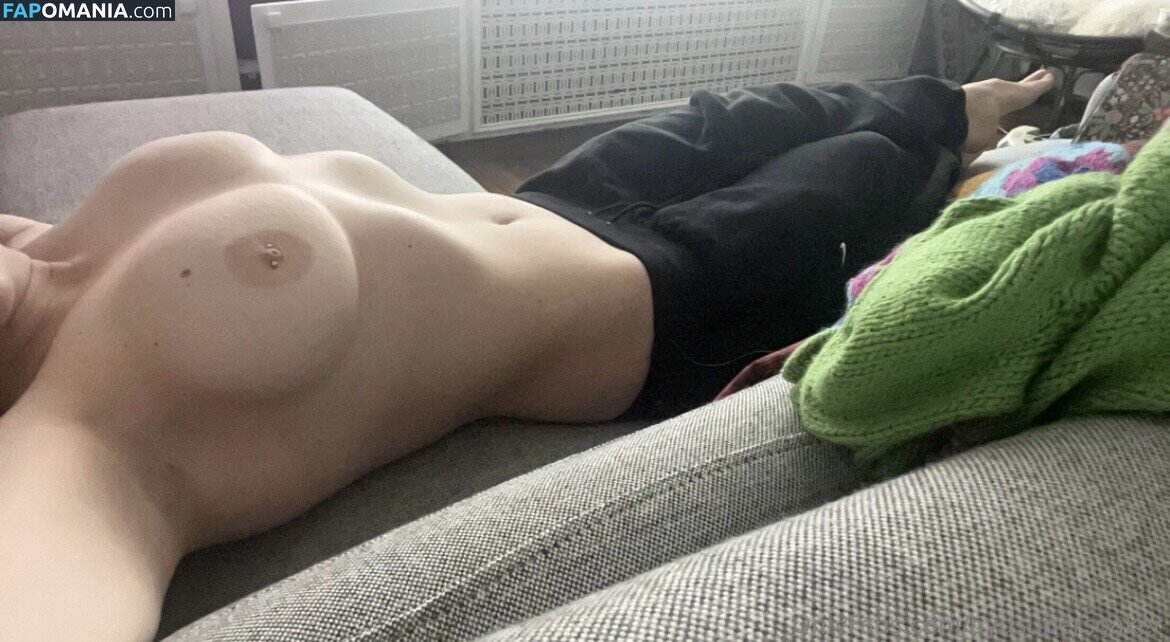 Boob Dylan / Colorado standup comedian / Coriinthehaus / byusupersoaker / cori dech Nude OnlyFans  Leaked Photo #2