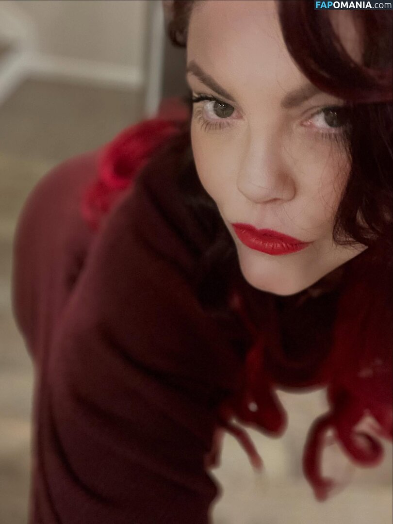 Corinne Leigh / corinneleigh / https: Nude OnlyFans  Leaked Photo #2