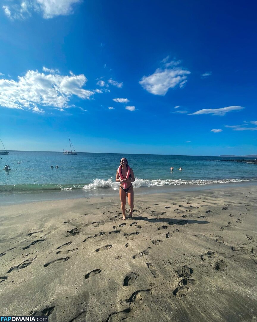 Courtney Sarault / court_sarault / courtsarault / https: Nude OnlyFans  Leaked Photo #11