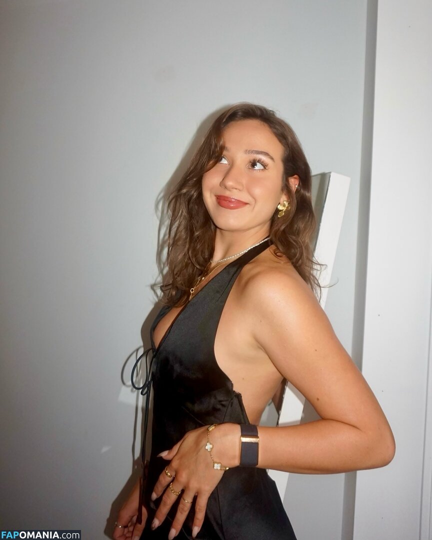 Courtney Sarault / court_sarault / courtsarault / https: Nude OnlyFans  Leaked Photo #27