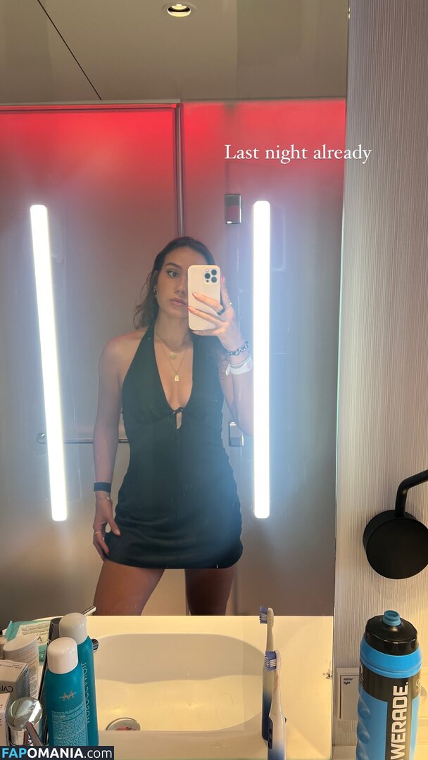 Courtney Sarault / court_sarault / courtsarault / https: Nude OnlyFans  Leaked Photo #29