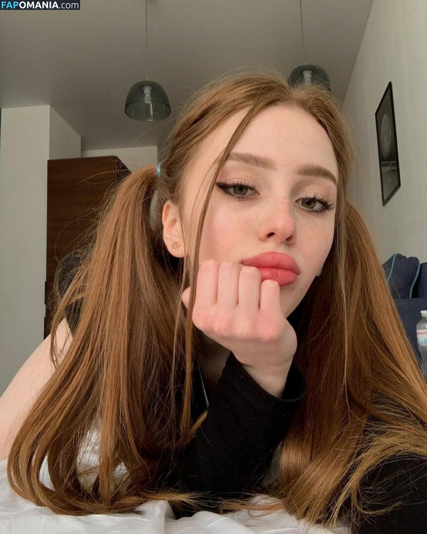 Coxifoxy / darinytko / darkdary Nude OnlyFans  Leaked Photo #107