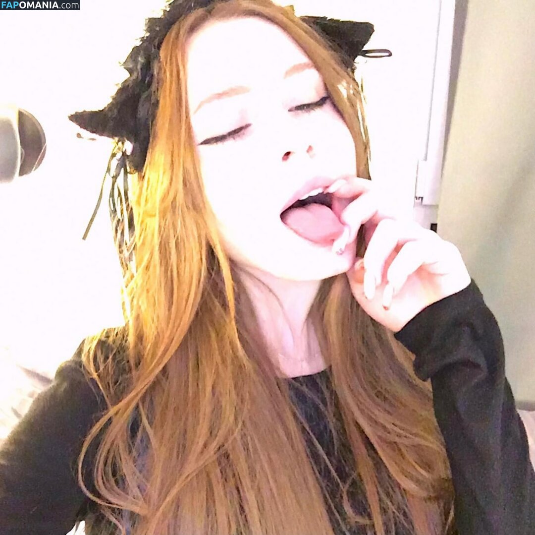 Coxifoxy / darinytko / darkdary Nude OnlyFans  Leaked Photo #111