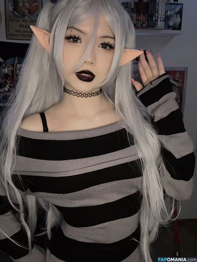 Crybabyx0xx Nude OnlyFans  Leaked Photo #2