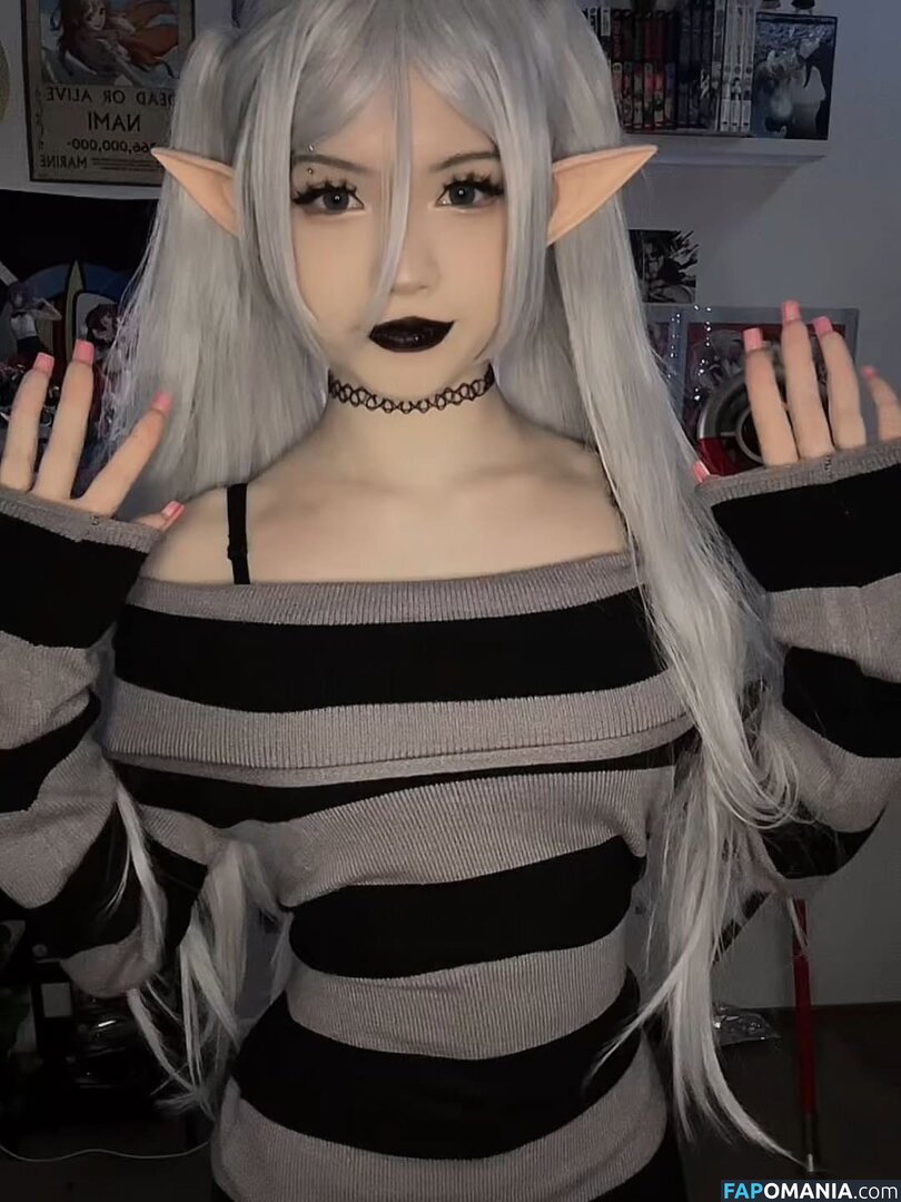 Crybabyx0xx Nude OnlyFans  Leaked Photo #10