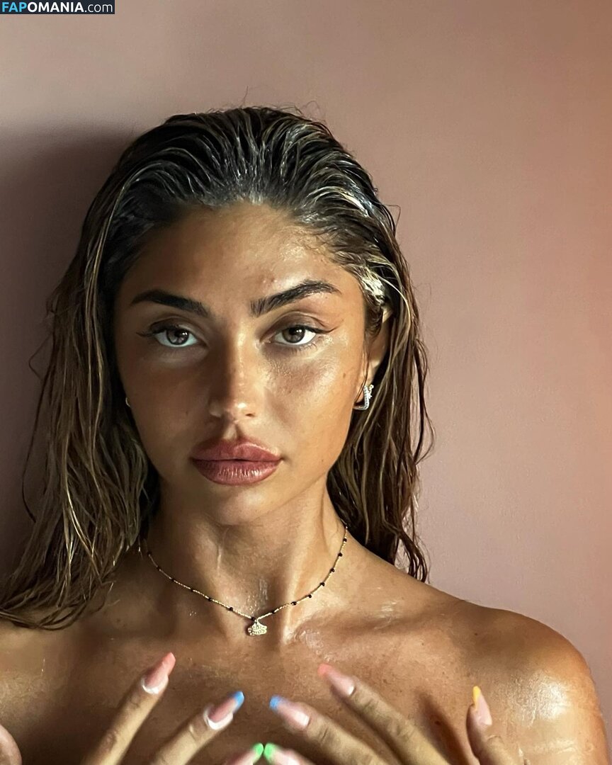 Cynthia Makhoul / cynthiaatvnco / https: / iam_thiaaa Nude OnlyFans  Leaked Photo #6