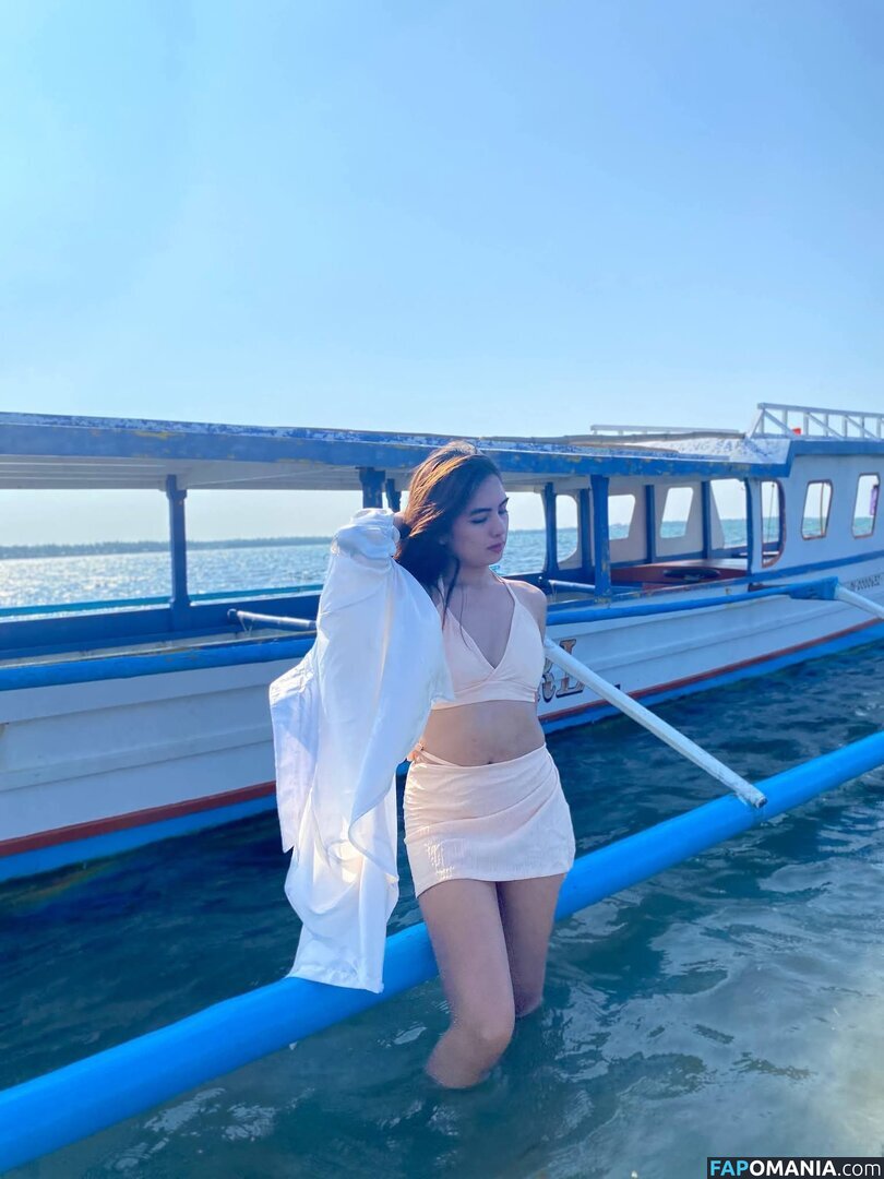 Cyra Lopez Almeida / cyra.almeida Nude OnlyFans  Leaked Photo #9
