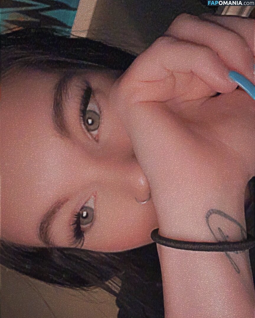 daddysgirl122 / daddysgirl_1221 Nude OnlyFans  Leaked Photo #1