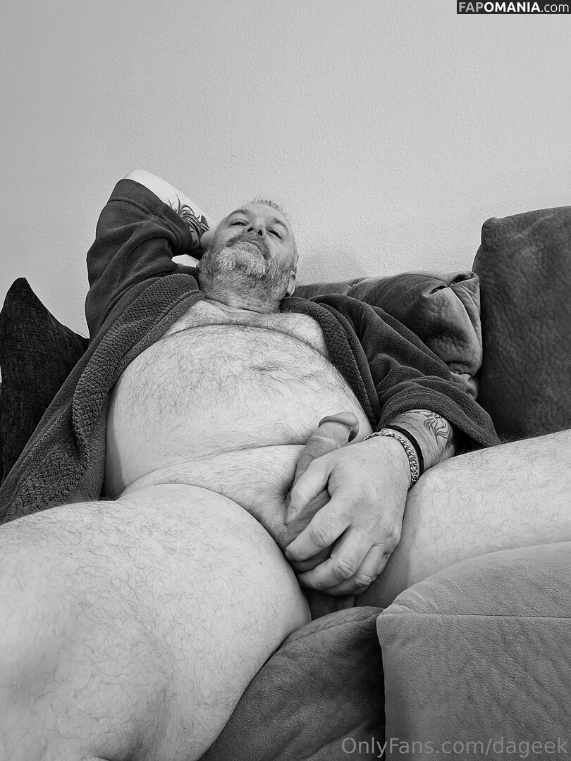 dageek / lifeofdageek Nude OnlyFans  Leaked Photo #3