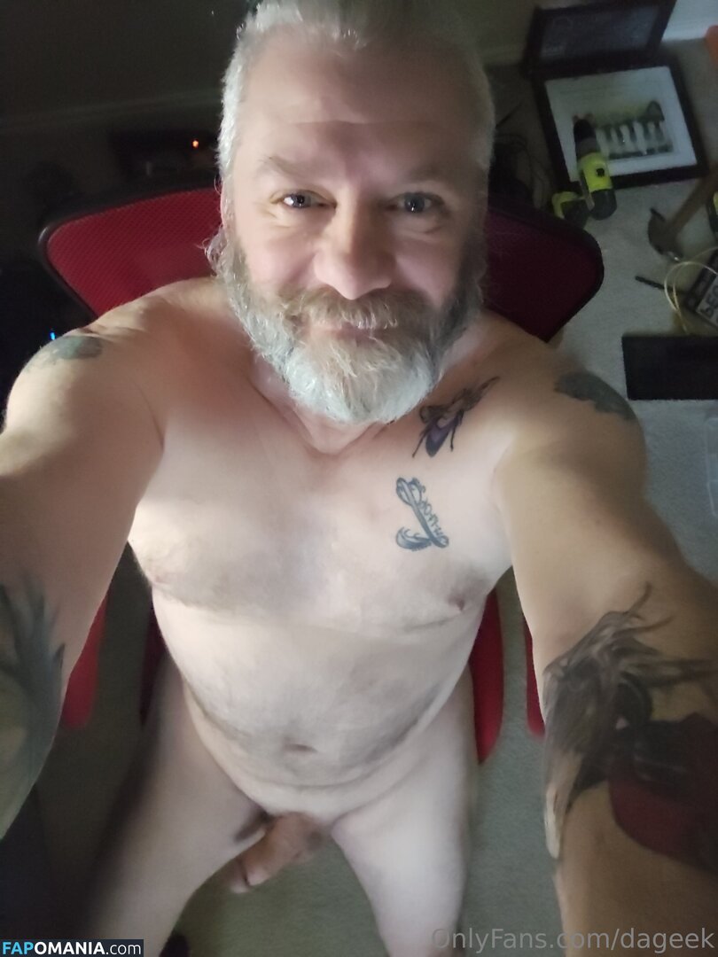 dageek / lifeofdageek Nude OnlyFans  Leaked Photo #5