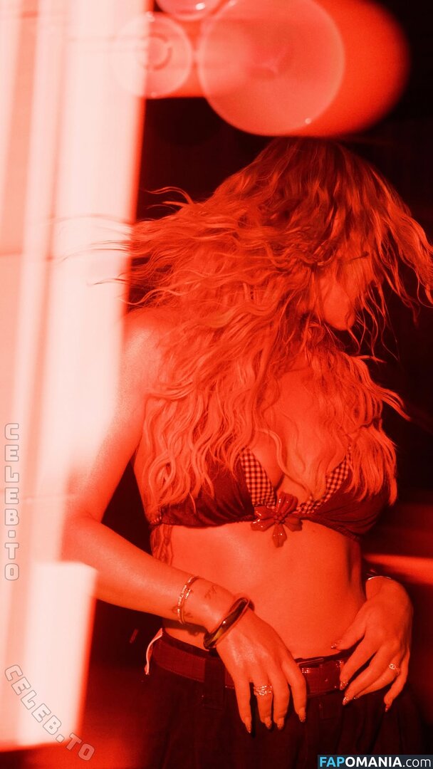 Dagi Bee / dagibee Nude OnlyFans  Leaked Photo #319
