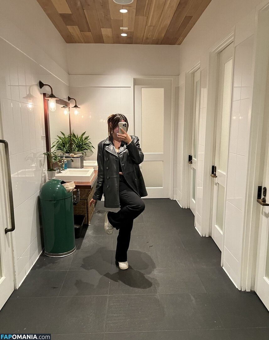 dahniks / dahnikz Nude OnlyFans  Leaked Photo #1