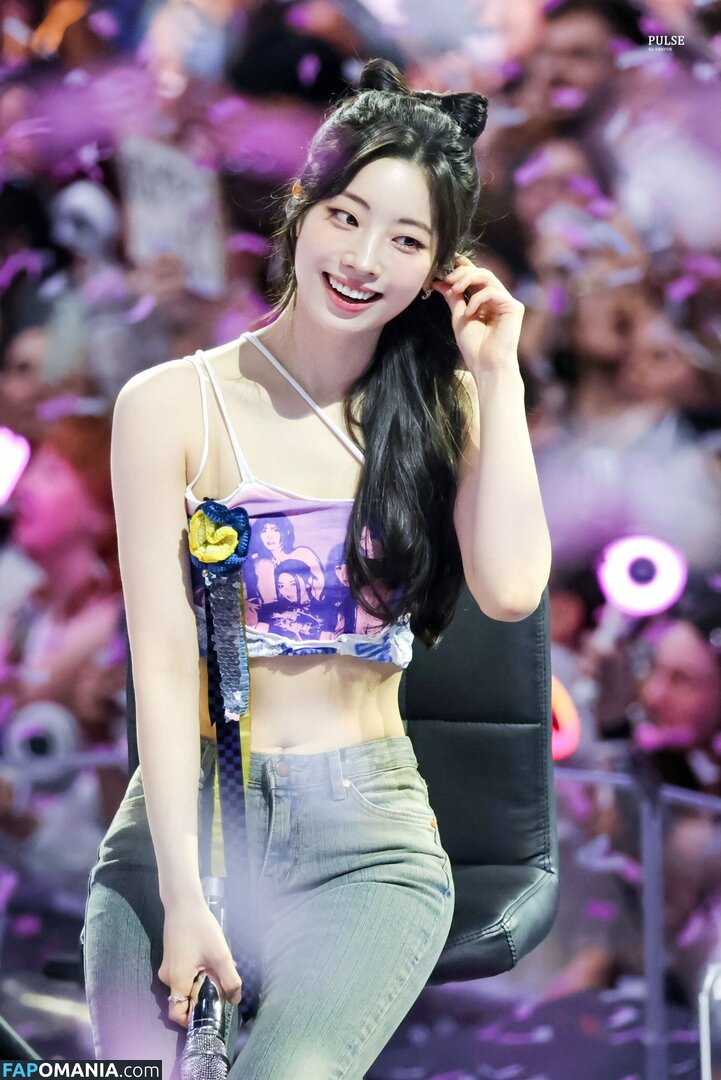Dahyun / TWIƆƎ | TWICE / dahhyunnee Nude OnlyFans  Leaked Photo #3