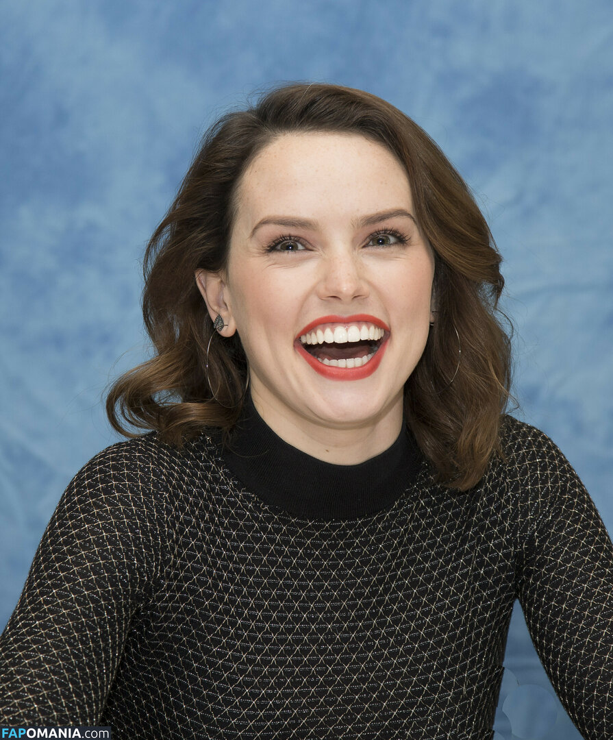 Daisy Ridley / daisyridley Nude OnlyFans  Leaked Photo #74