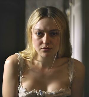 Dakota Fanning