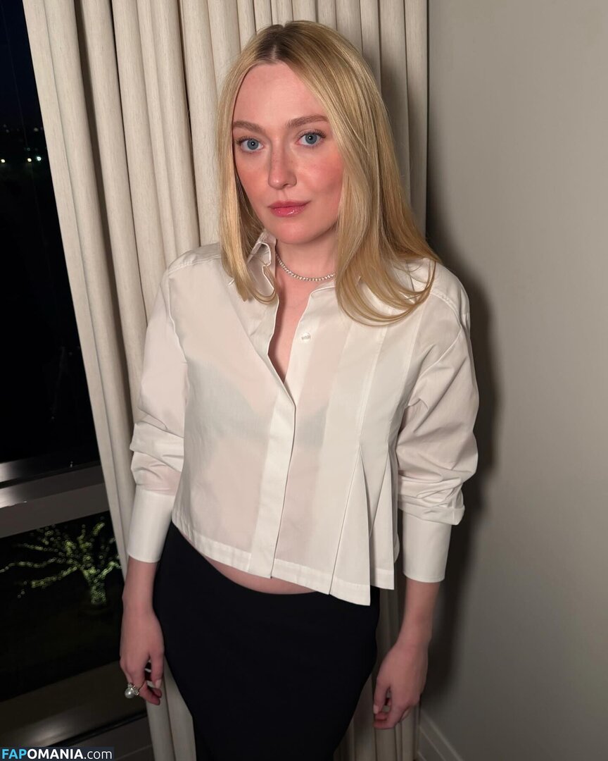 Dakota Fanning / dakotafanning Nude OnlyFans  Leaked Photo #272