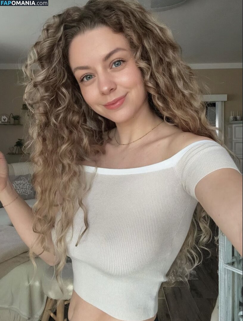 Dalmalaluna / Kitti Dalma / dalunahh Nude OnlyFans  Leaked Photo #155