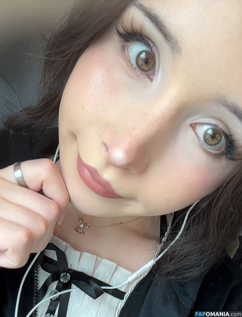 Dangerousdollyne / croquette / loupeticha Nude OnlyFans  Leaked Photo #2