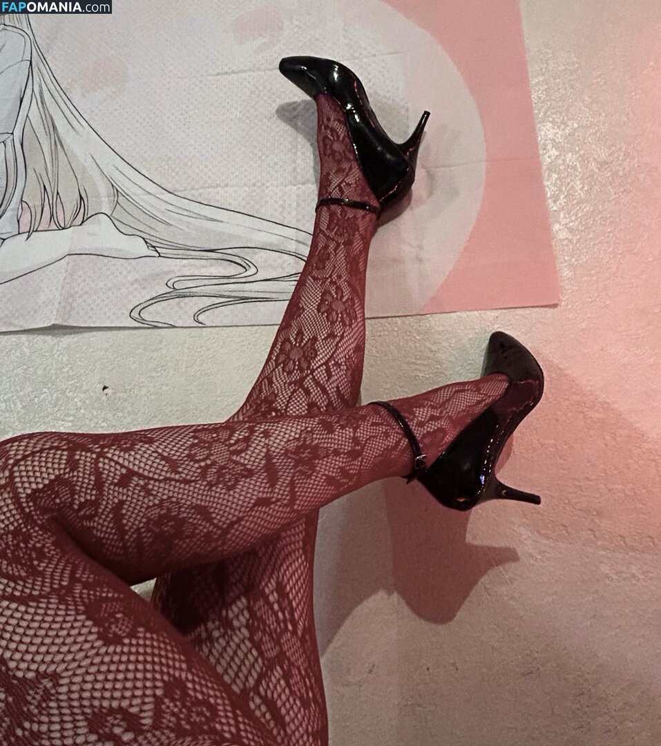 Dangerousdollyne / croquette / loupeticha Nude OnlyFans  Leaked Photo #6