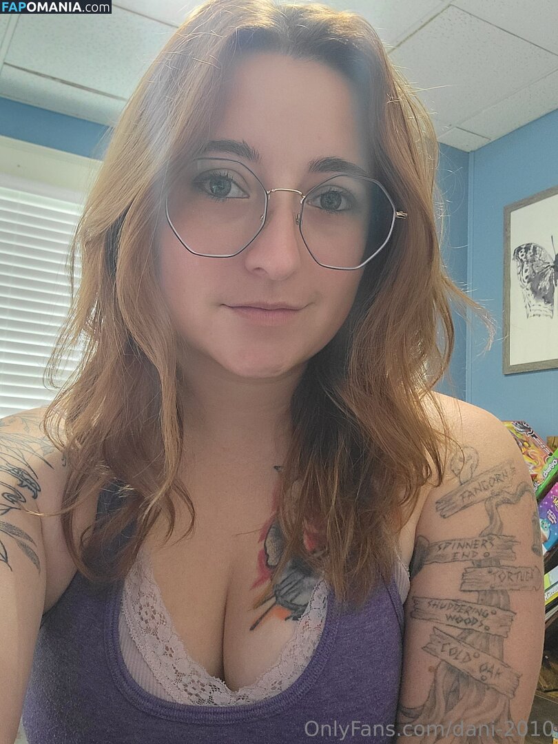 dani-2010 / dani_j2010 Nude OnlyFans  Leaked Photo #6