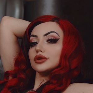 Dani Divine