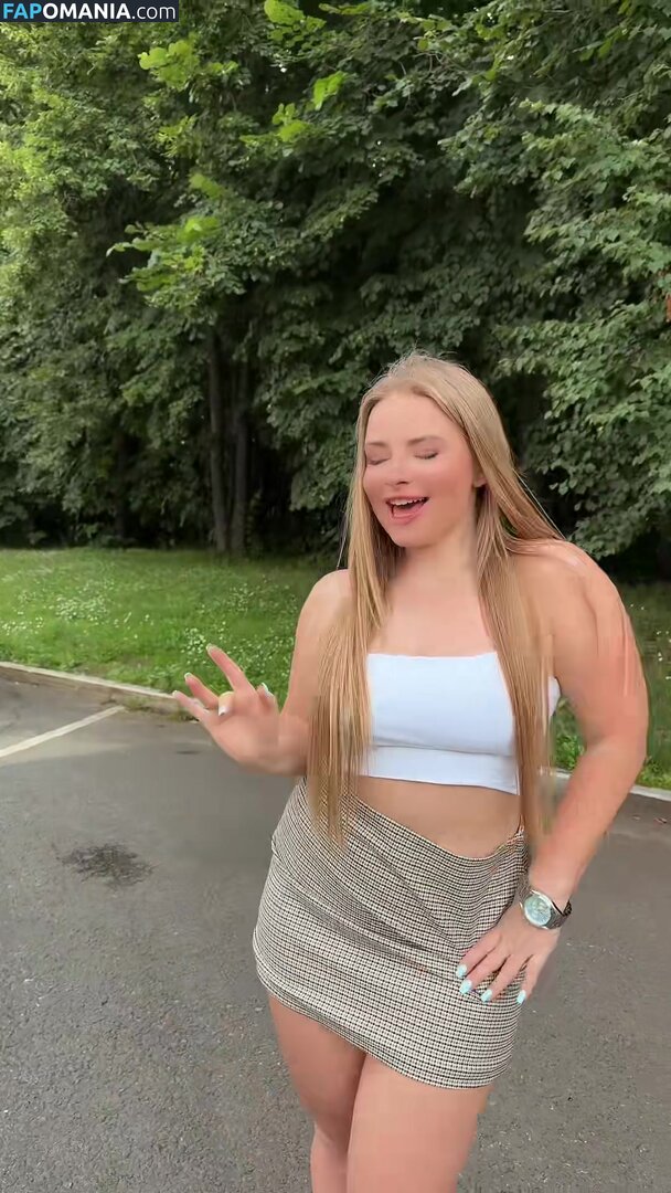 Daniela Virlan / blare20 / daniela_virlan1 / https: / virlan_daniela Nude OnlyFans  Leaked Photo #18