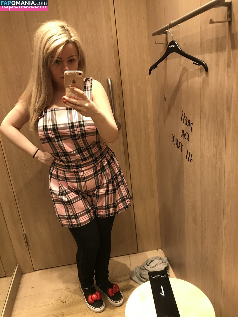 Danni / danni2427 / nyudanni Nude OnlyFans  Leaked Photo #30