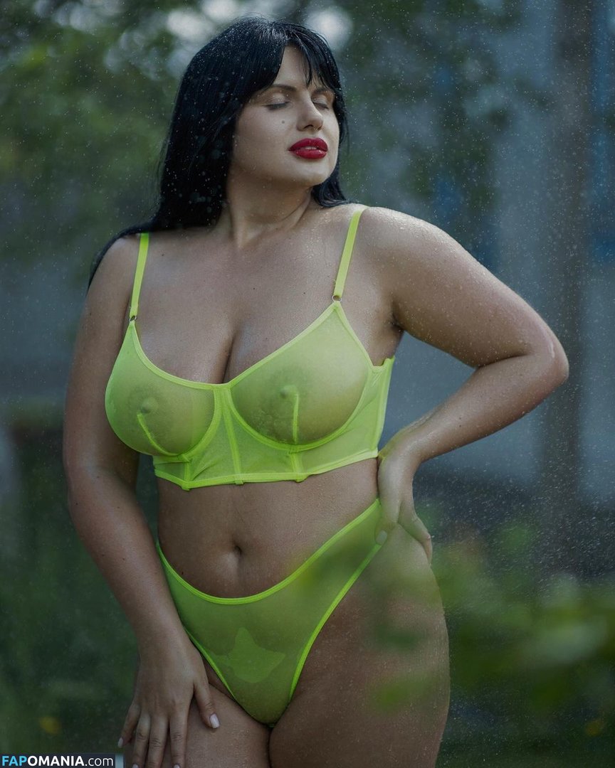 Dasha Dashany / dashany91 / u84526145 Nude OnlyFans  Leaked Photo #3