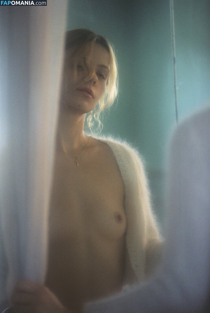 Dasha Nekrasova / dash_cam Nude OnlyFans  Leaked Photo #47