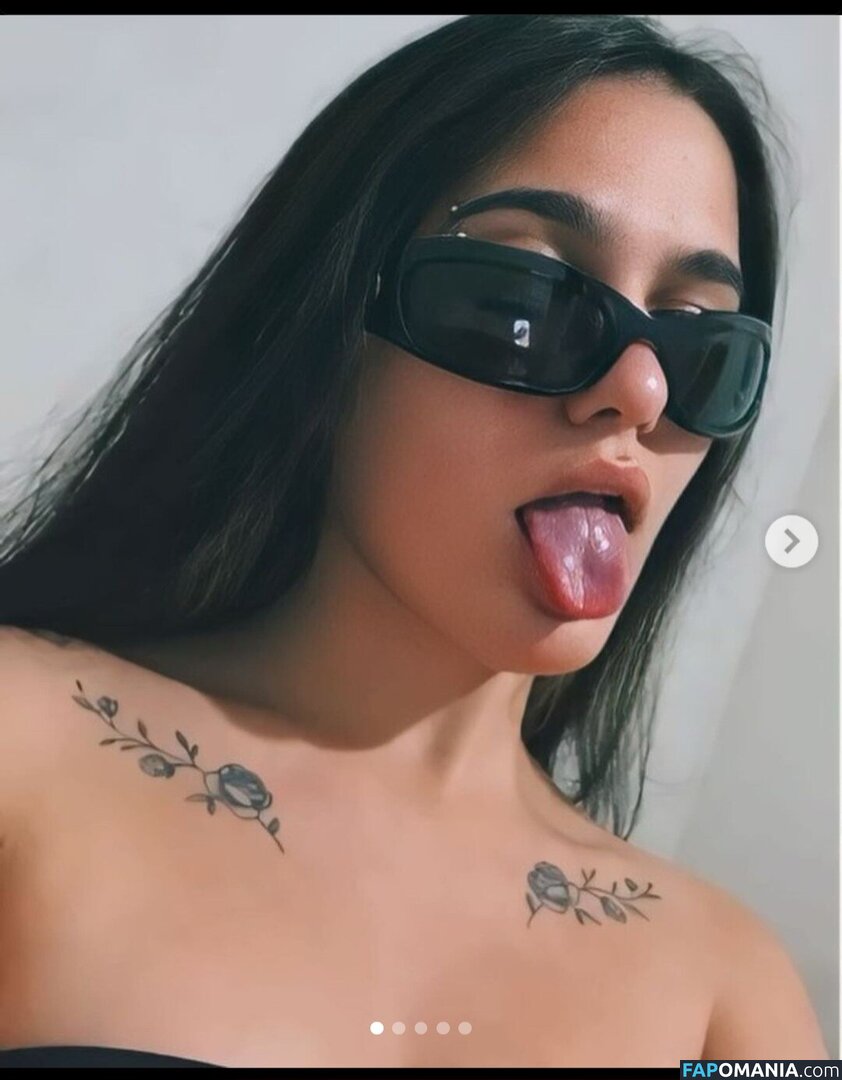 Datezinha / date.zanu Nude OnlyFans  Leaked Photo #1