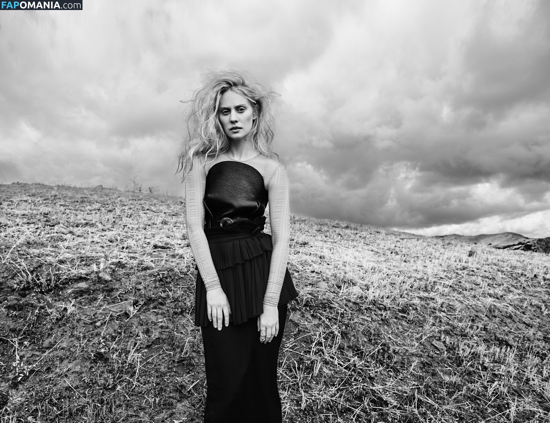 Deborah Ann Woll / deborahannwoll Nude OnlyFans  Leaked Photo #32