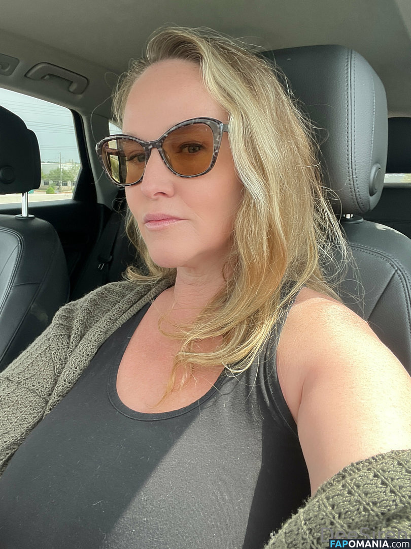 deesiren Nude OnlyFans  Leaked Photo #2