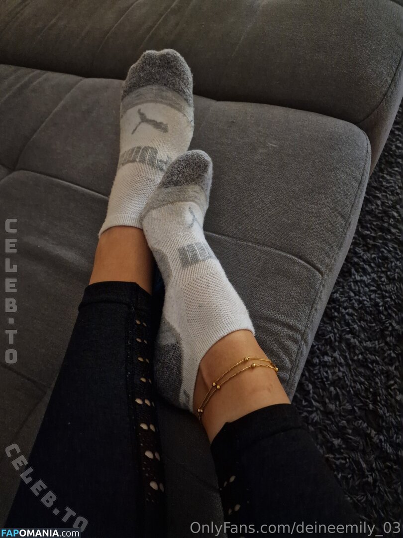 Deineemily / deineemily_03 Nude OnlyFans  Leaked Photo #4