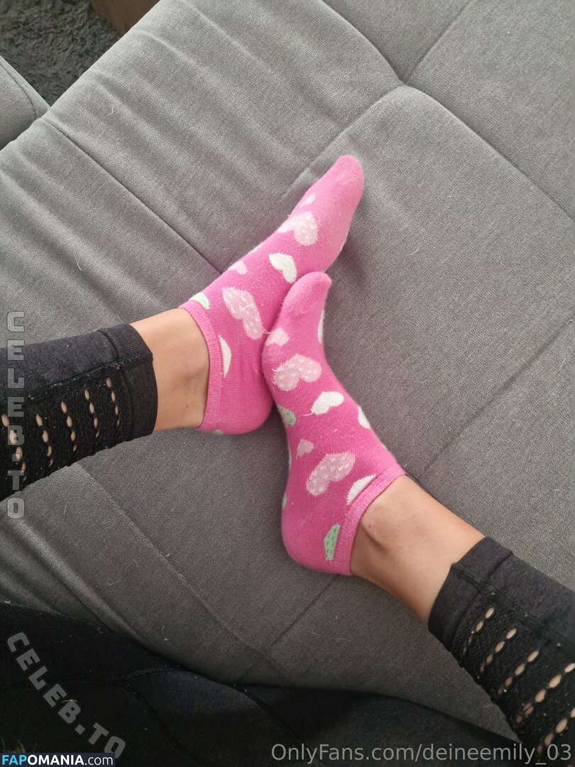 Deineemily / deineemily_03 Nude OnlyFans  Leaked Photo #6