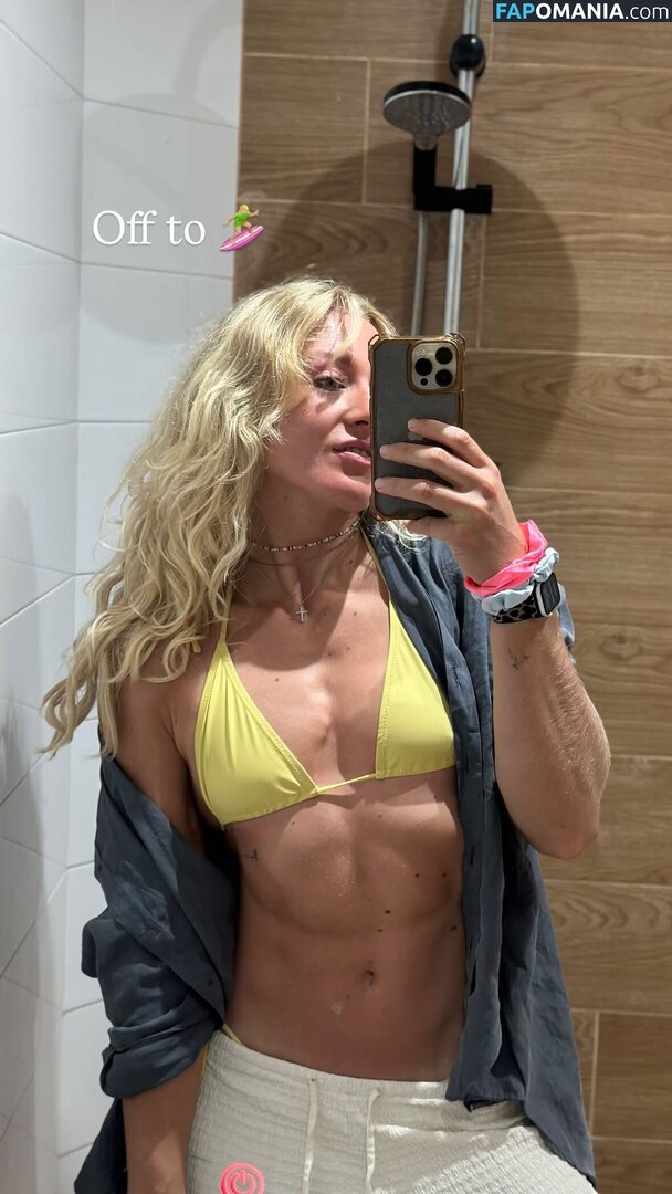 Delia Schweizer / delia.schweizer Nude OnlyFans  Leaked Photo #8