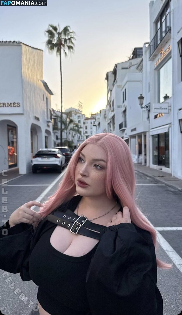 Denise Langemak / deniselangemak Nude OnlyFans  Leaked Photo #1