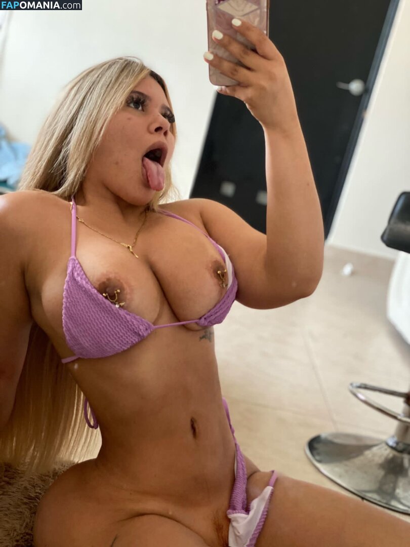 Desiree Gonzalez / Dezii G / Dezii Gonzalez / desireegonzaleznoguera / deziigonzalezoficial / https: Nude OnlyFans  Leaked Photo #50