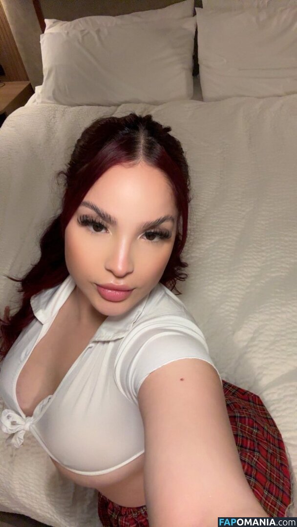 Dianareyess Nude OnlyFans  Leaked Photo #5