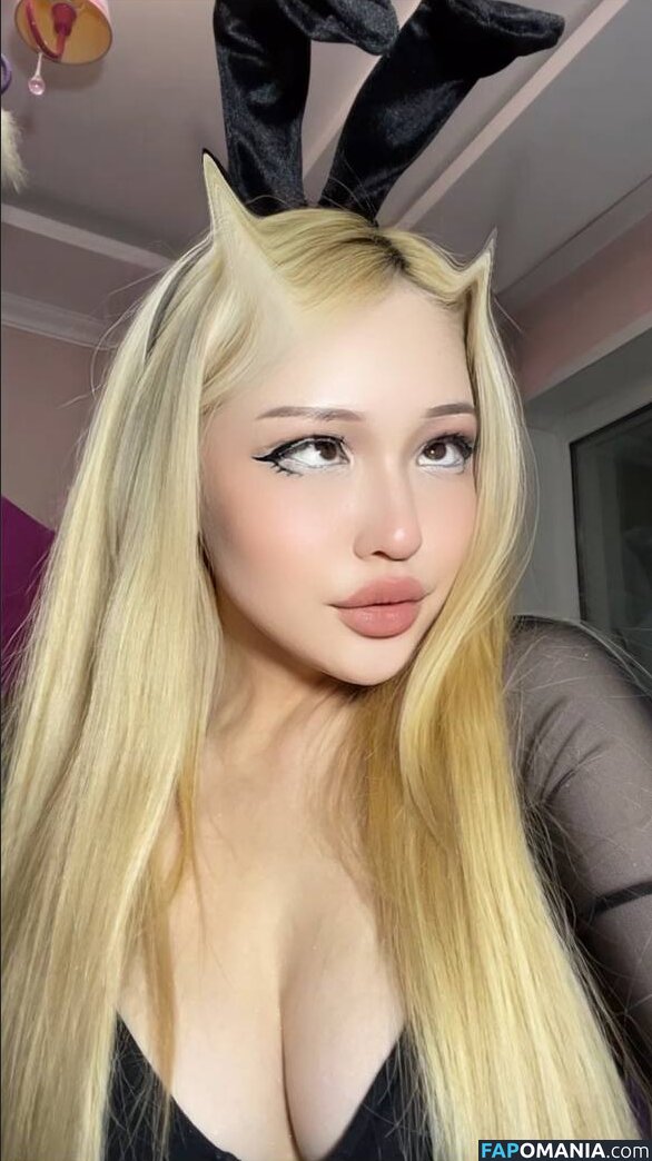 daenerystargaryenqueen / didaenerys Nude OnlyFans  Leaked Photo #7