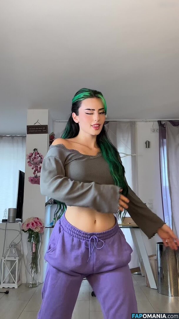 Dilaraa / Dilaraa.s / di1araa.s Nude OnlyFans  Leaked Photo #67