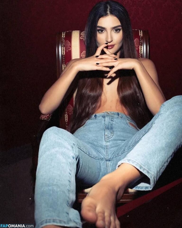 Dina Saeva / senoritasaeva Nude OnlyFans  Leaked Photo #3