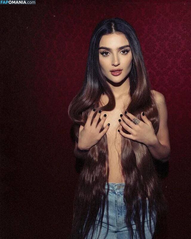 Dina Saeva / senoritasaeva Nude OnlyFans  Leaked Photo #5