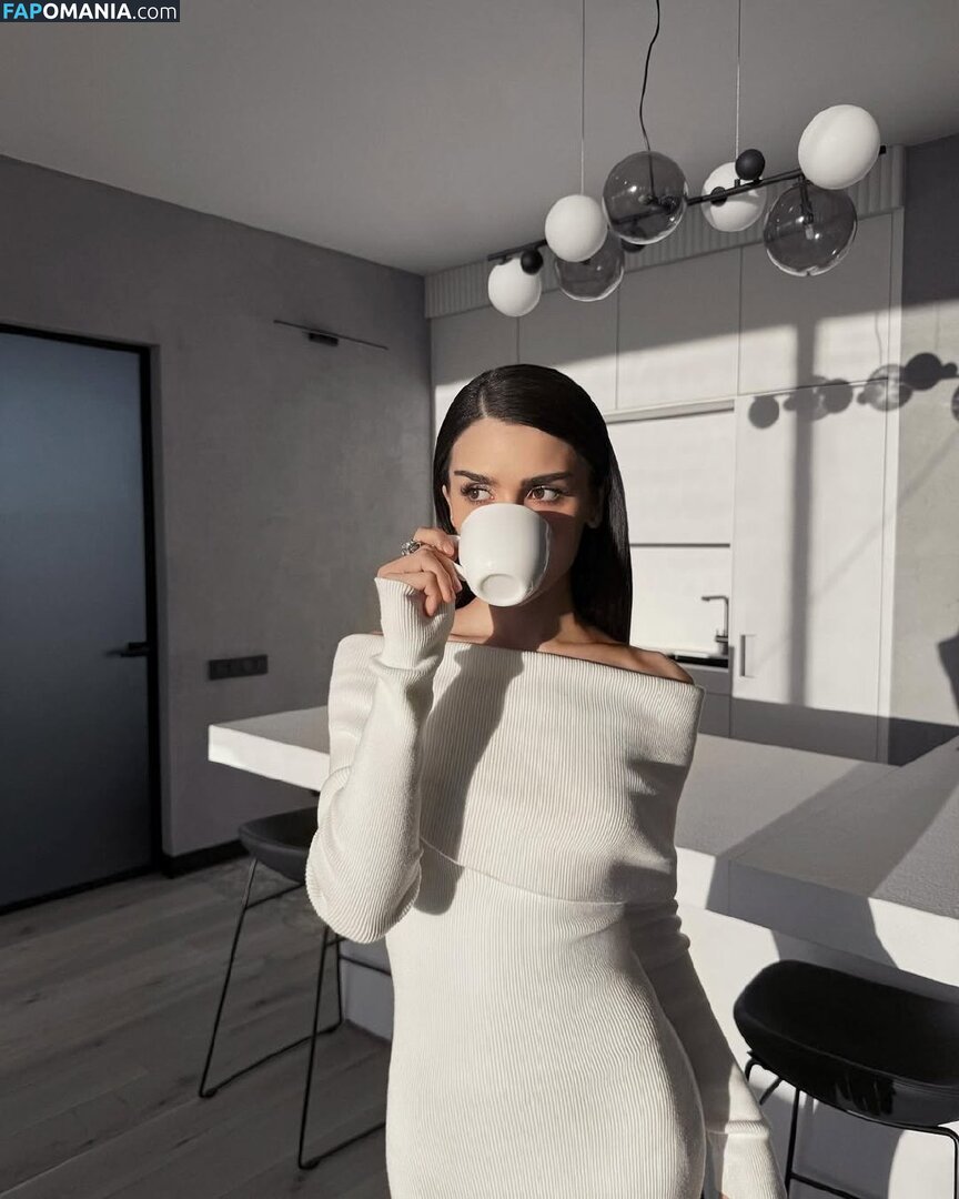 Dina Saeva / senoritasaeva Nude OnlyFans  Leaked Photo #45