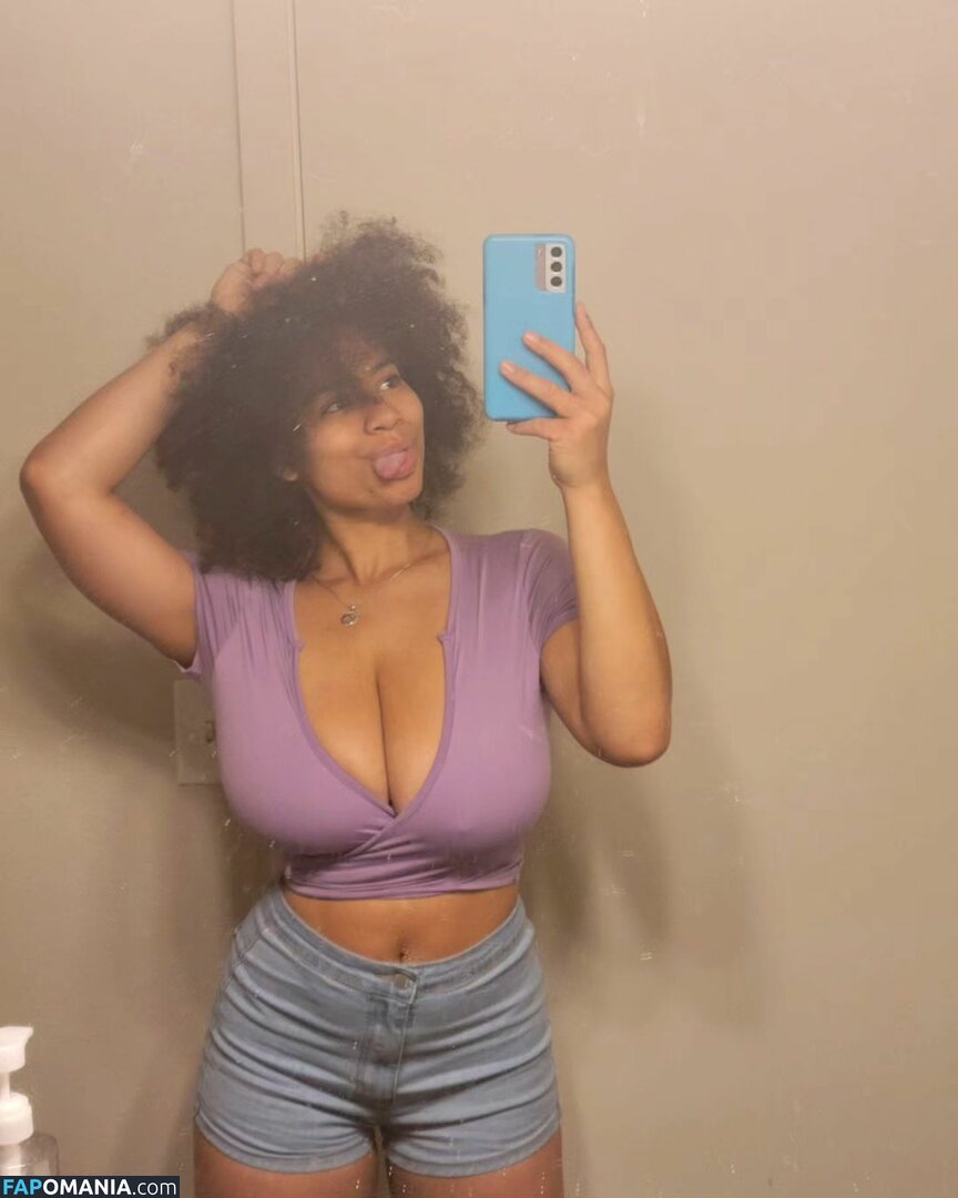 Dina / _ur_russian_dina / coco_ppop01 / dinadewgong Nude OnlyFans  Leaked Photo #8