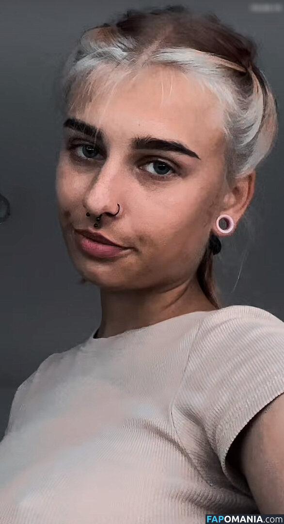 Dina / _ur_russian_dina / coco_ppop01 / dinadewgong Nude OnlyFans  Leaked Photo #46