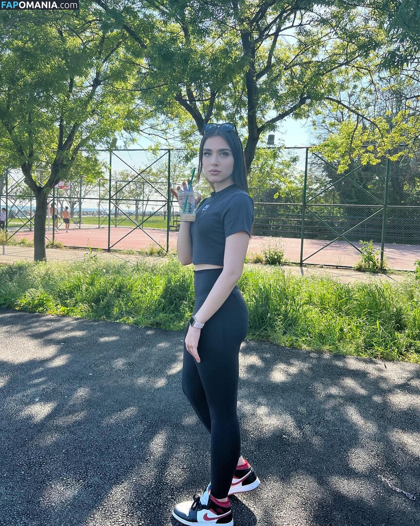 dinckalecem / https: Nude OnlyFans  Leaked Photo #6