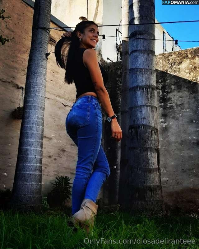 Tefii / diosadeliranteee Nude OnlyFans  Leaked Photo #9