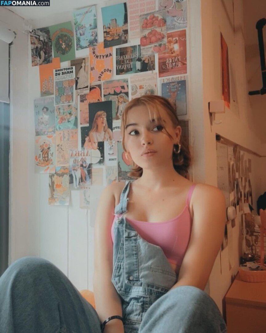 distractedangel / distractedleo / distractedri Nude OnlyFans  Leaked Photo #1