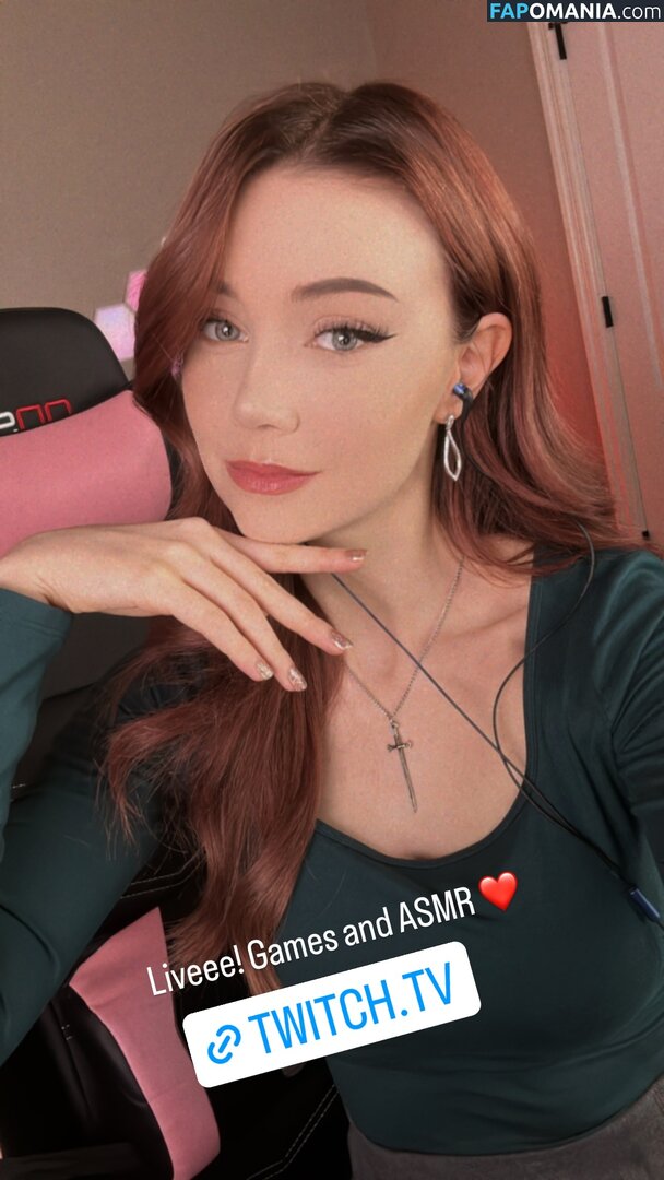 Dizzykitten / dizzykitten7 / dizzykittenpaws / thedizzykitten Nude OnlyFans  Leaked Photo #133