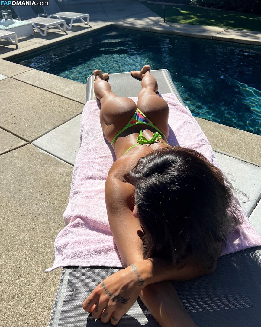 Deniz Saypinar / Dnzsypnr Nude OnlyFans  Leaked Photo #88